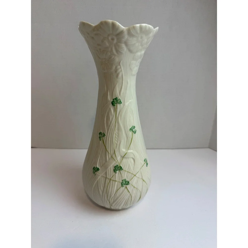 Belleek Ireland Daisy Tall Vase 1932 Shamrock Parian China Scalloped Rim 10.5in